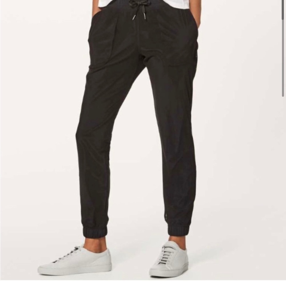 Lululemon Modern Jogger Mesh Drawstring Pants Siz… - image 1